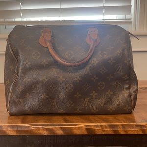 Louis Vuitton Speedy 30